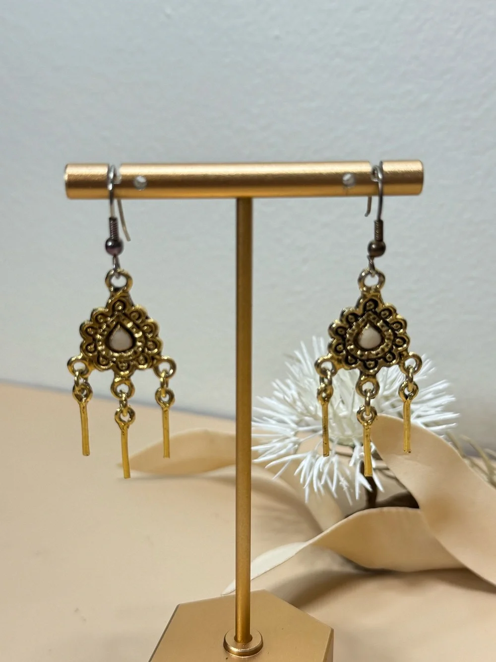 Vintage Gold Tone Chandelier Dangle Earrings White Teardrop Accent
